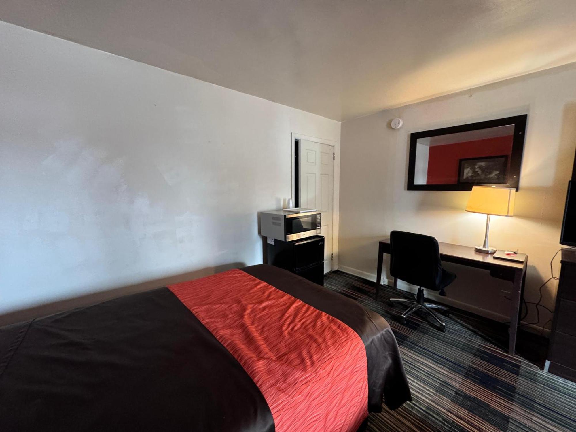 Oyo Palm Leaf Motel Ashland Extérieur photo