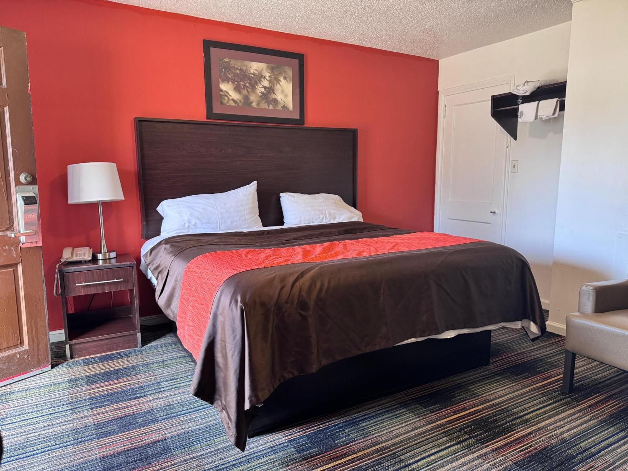 Oyo Palm Leaf Motel Ashland Extérieur photo